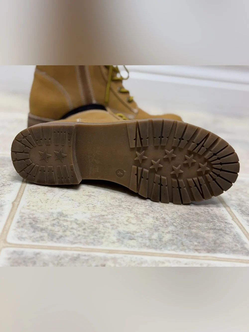 Sophie17 Kids Tan Faux Suede Lace-Up Combat Boots Size 4